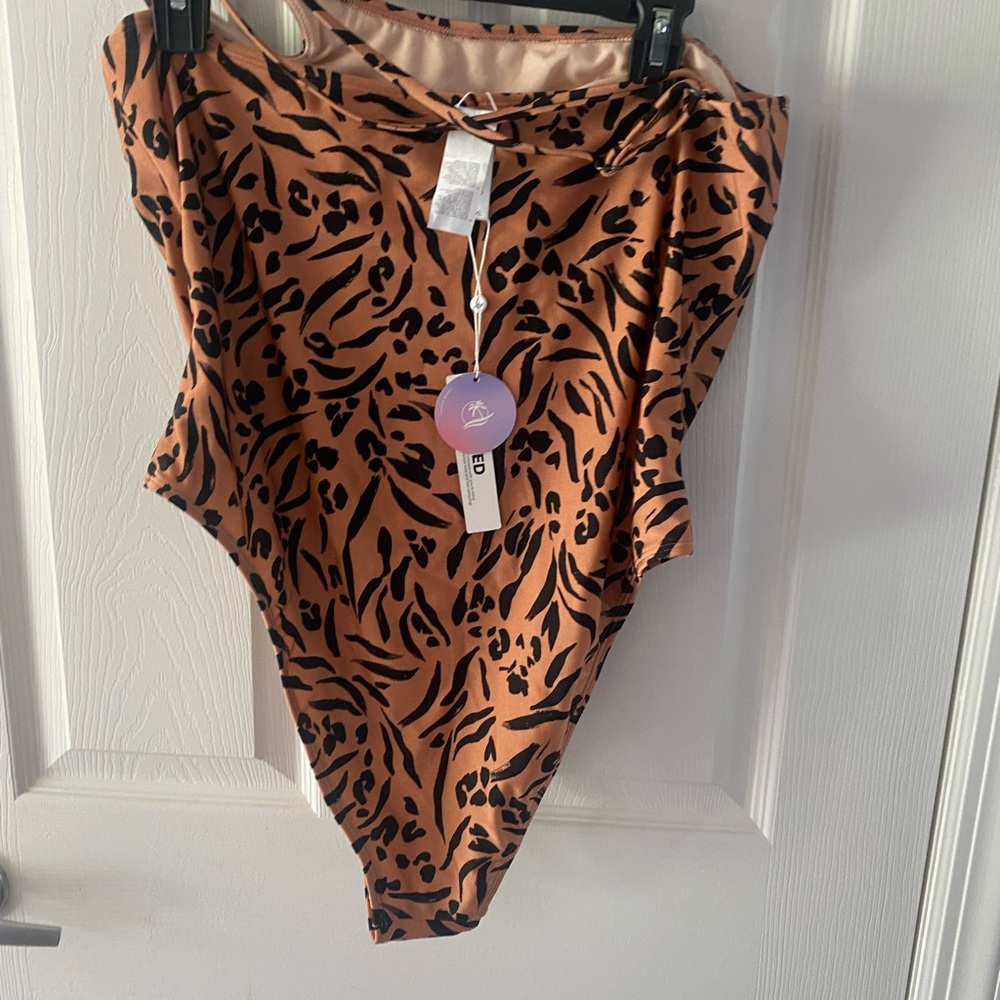 Leopard print off shoulder brand new swimsuit with tags